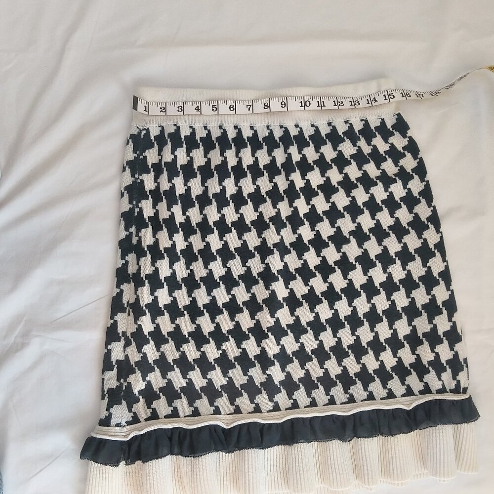 Bryan  Women's Navy and White Skirt  100% Cotton Size M - Picture 3 of 5